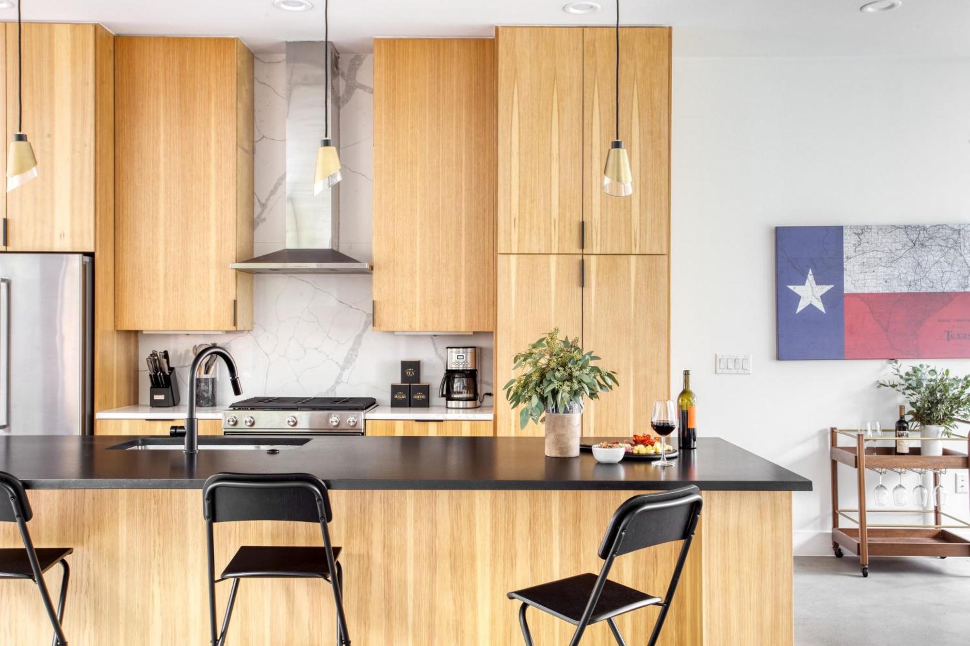 Melody By Avantstay Peloton Included Sleek Home Austin Exterior photo