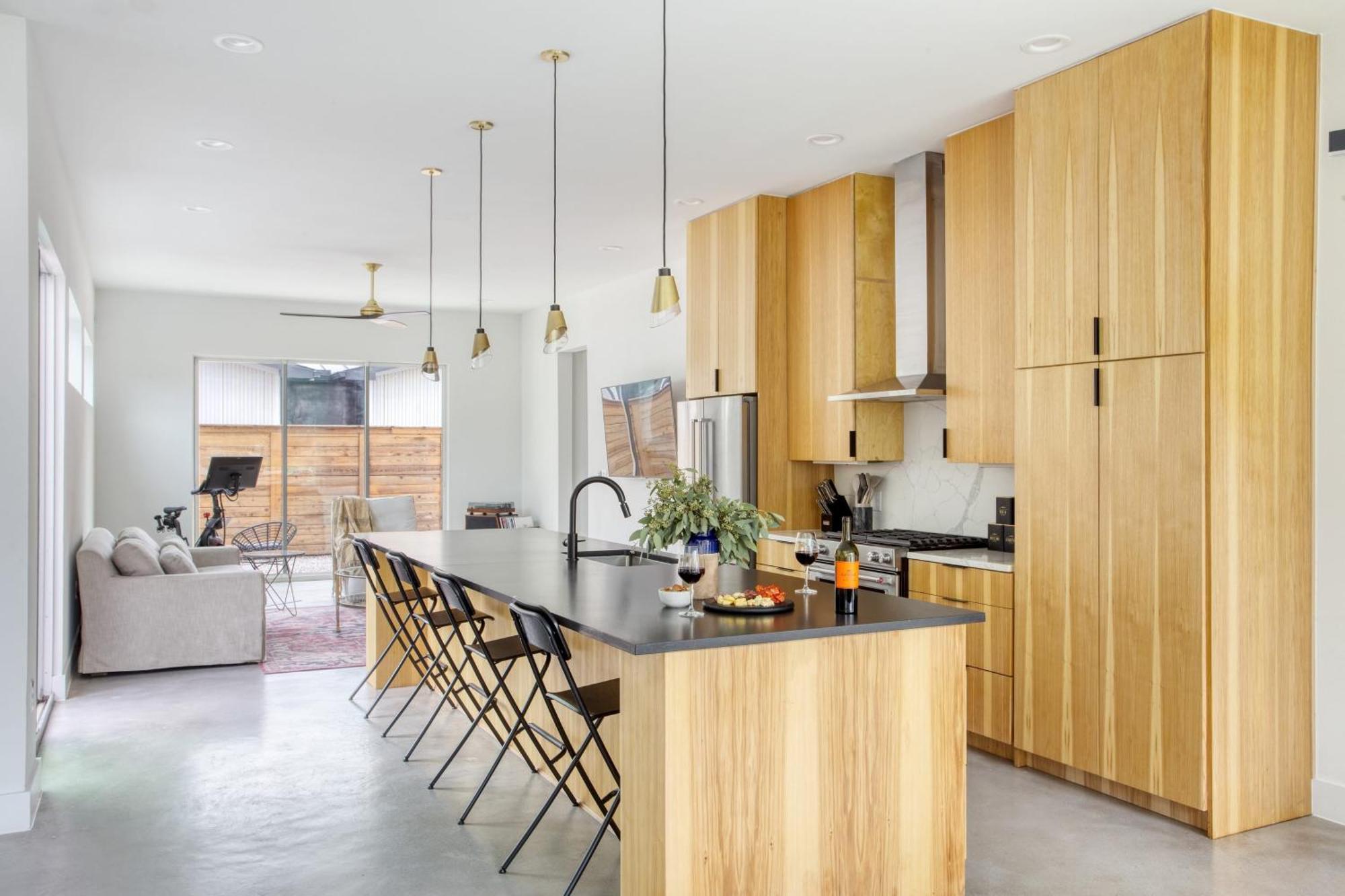 Melody By Avantstay Peloton Included Sleek Home Austin Exterior photo