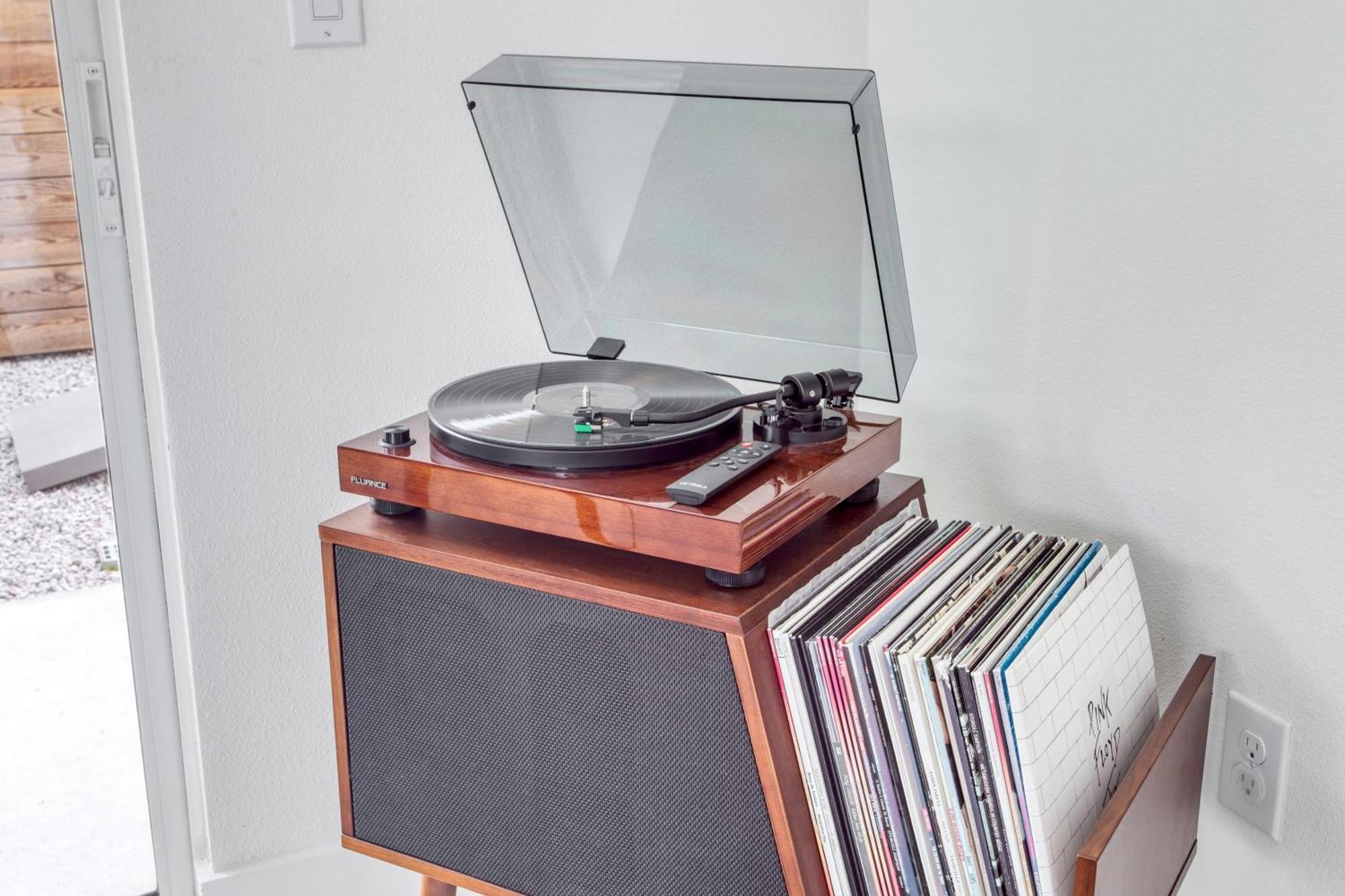 Melody By Avantstay Peloton Included Sleek Home Austin Exterior photo